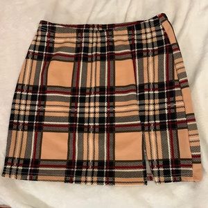SHEIN Plad Mini Skirt ~ Size:M